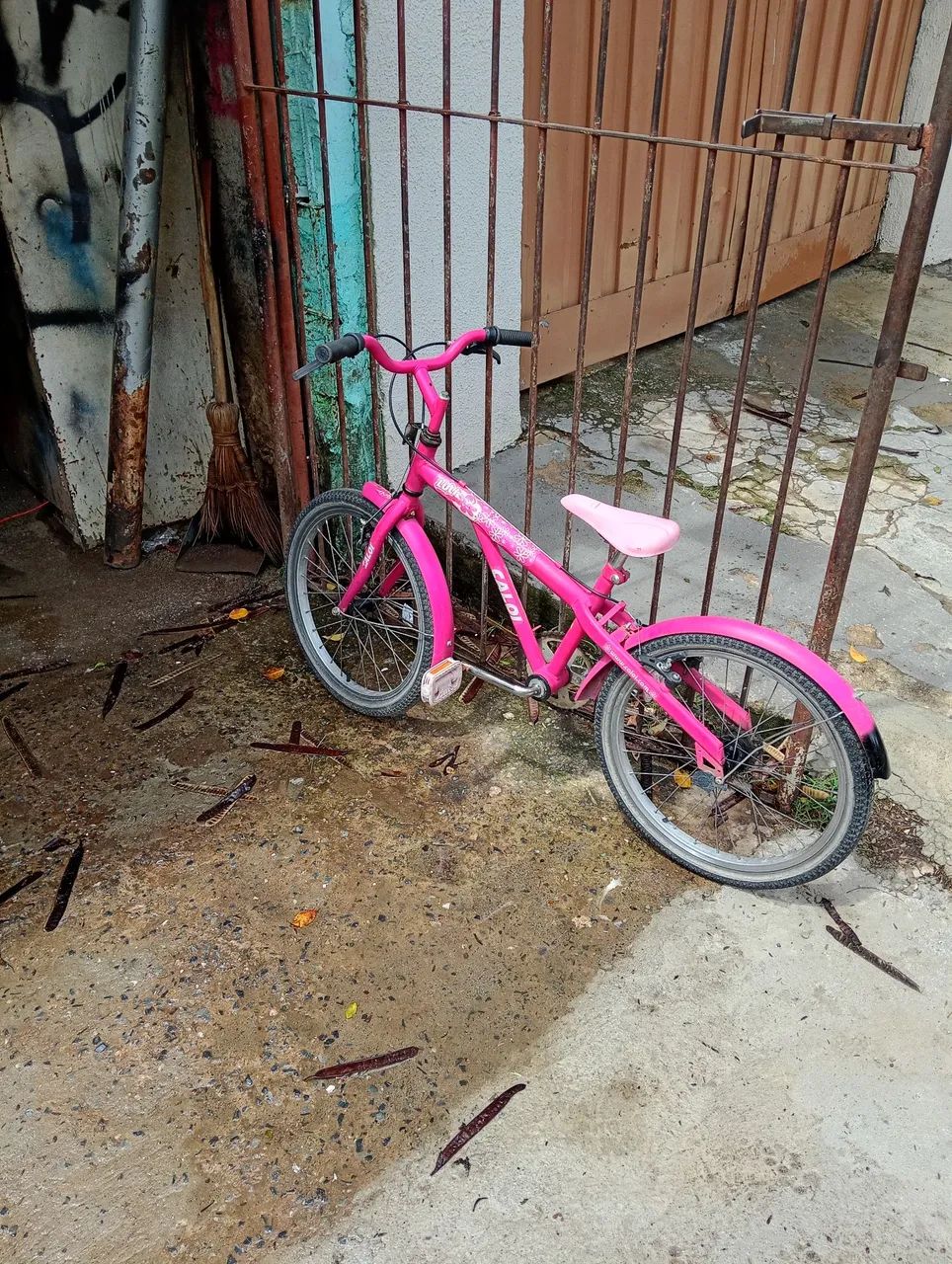 Bicicleta aro 20 rosa  - Foto 3