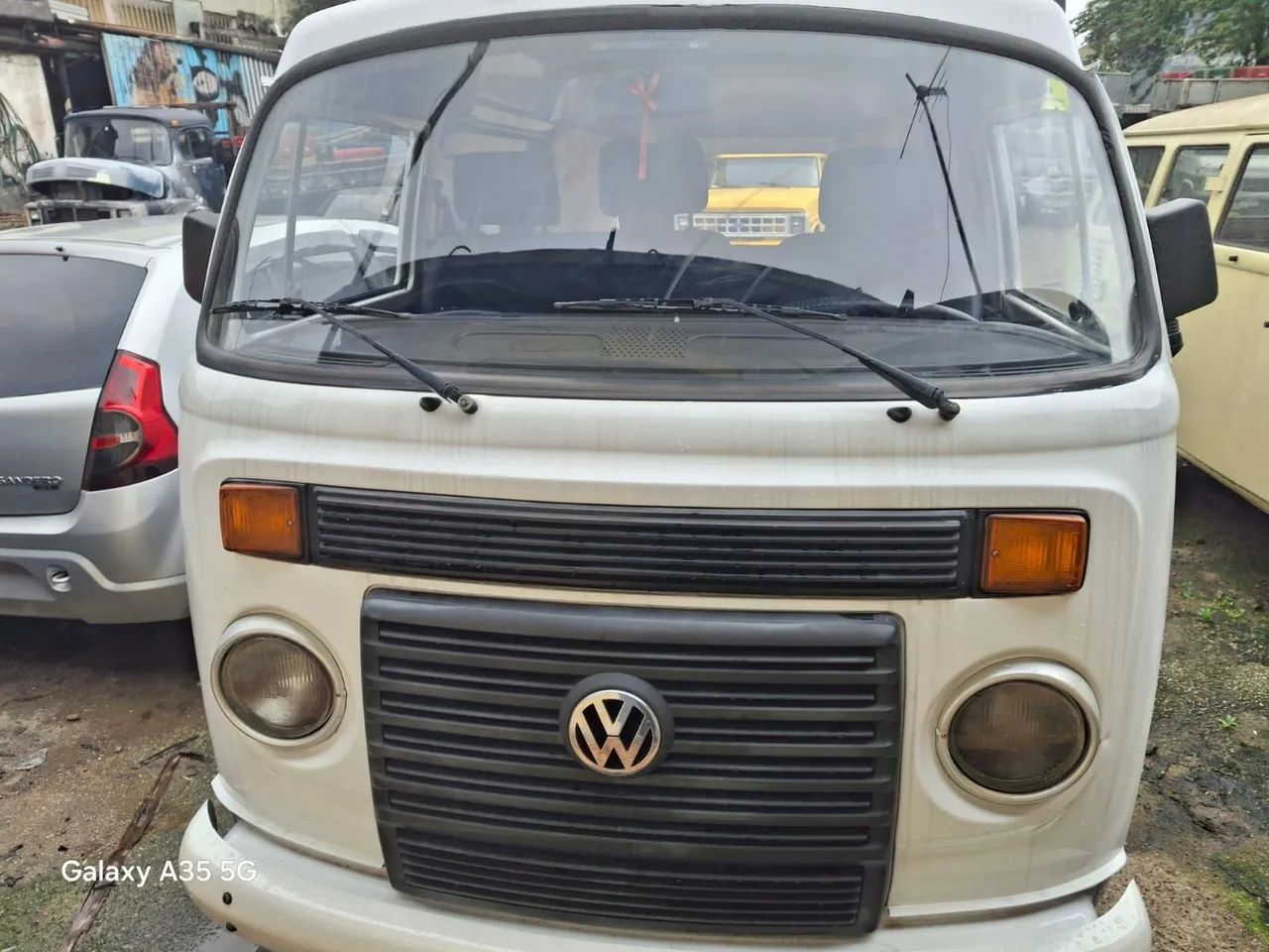 Volkswagen Kombi STANDARD 1.4 MI TOTAL FLEX 8V 2010