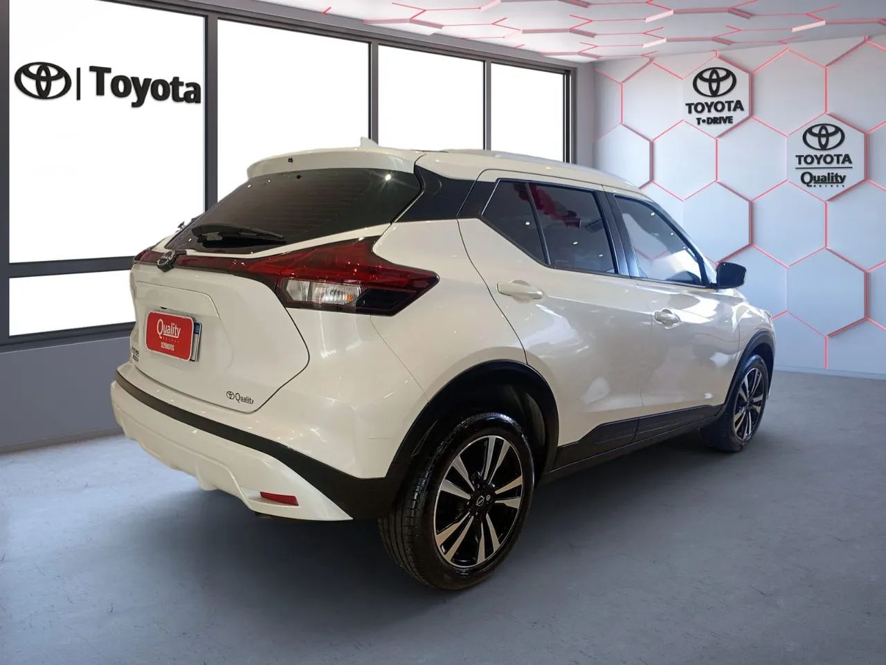 Nissan Kicks Play Sense 1.6 16V Flex Aut., foto 4 de 15