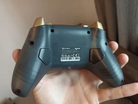Controle Xbox GameSir G7 RGB + HALL EFECT  - Foto 4