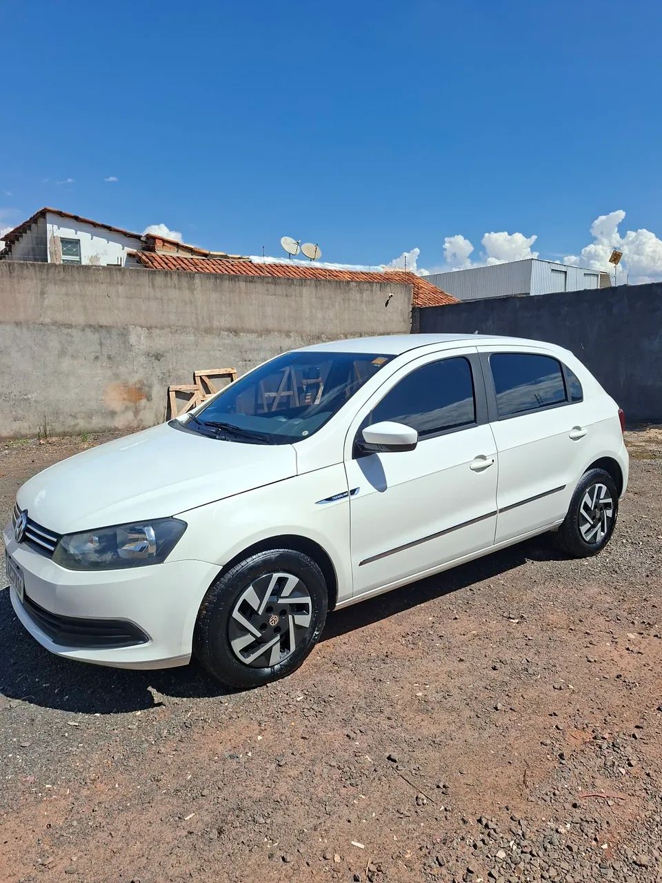 Volkswagen Gol GOL TRENDLINE 1.6 T.FLEX 8V 5P 2016