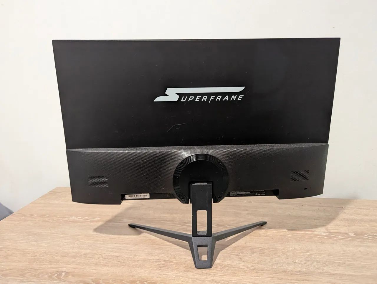 Monitor Superframe Full HD 100hz - Foto 2