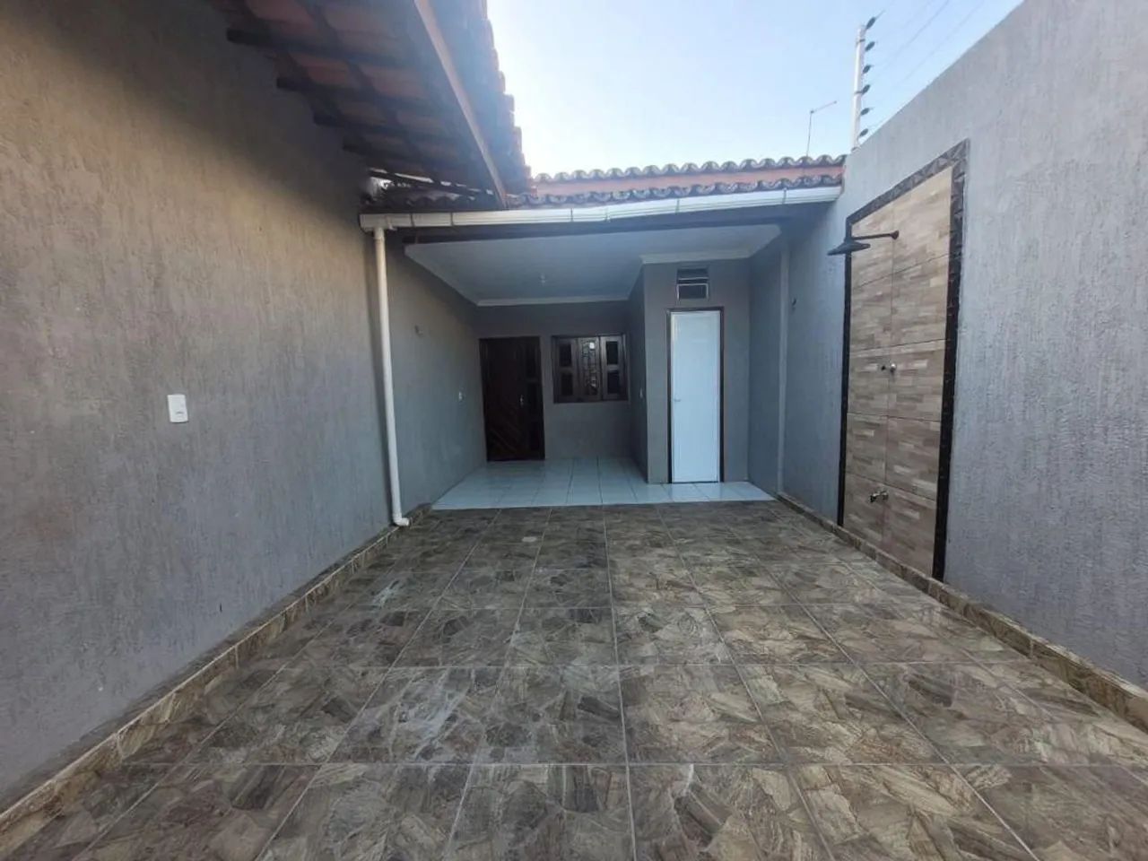 AR034 - Casa na Rua C - SIM - 3/4