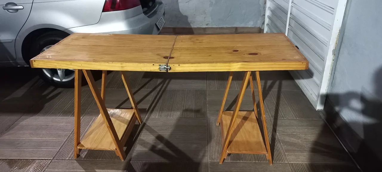 Mesa Maleta de Madeira  Pinus