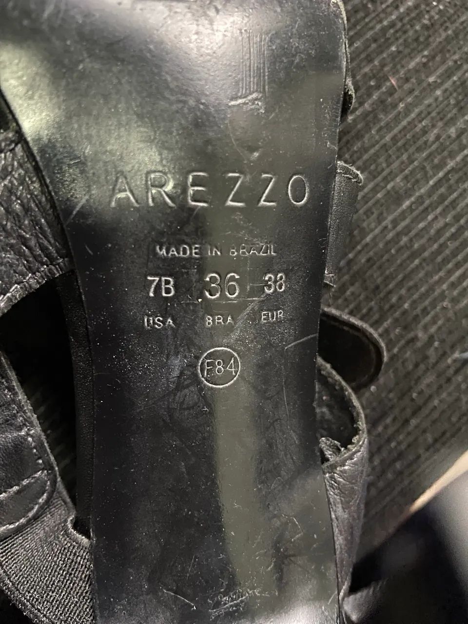 Sandália Couro Preta Arezzo  - Foto 4