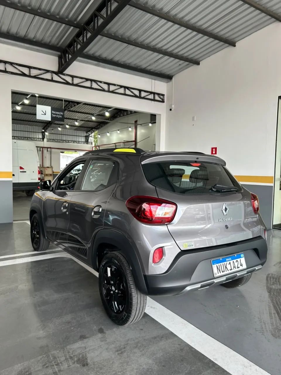 Renault Kwid Outsider 1.0 Flex 12V 5P Mec. 2026 - Foto 3