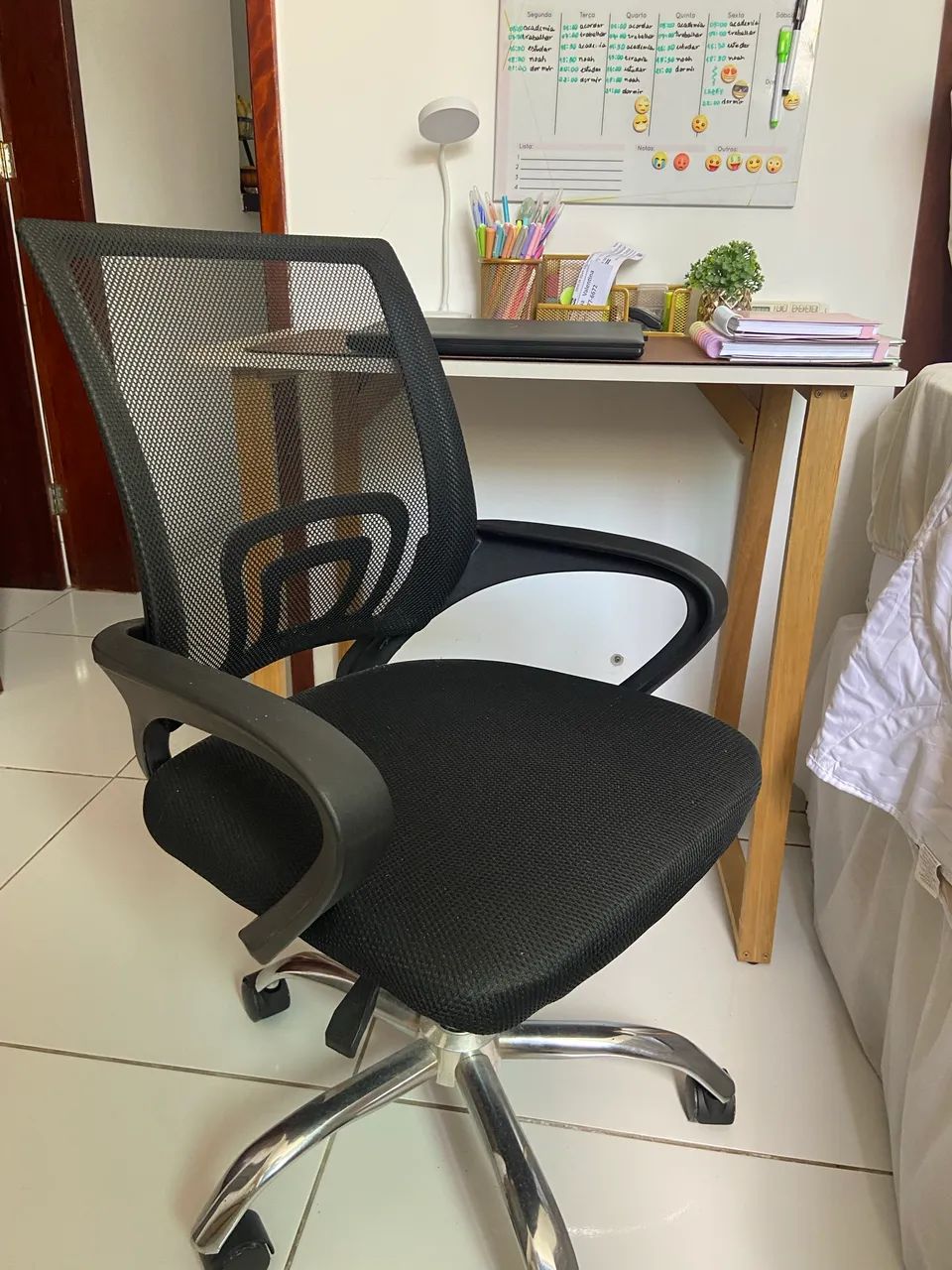 Mesa e cadeira para estudo  - Foto 3