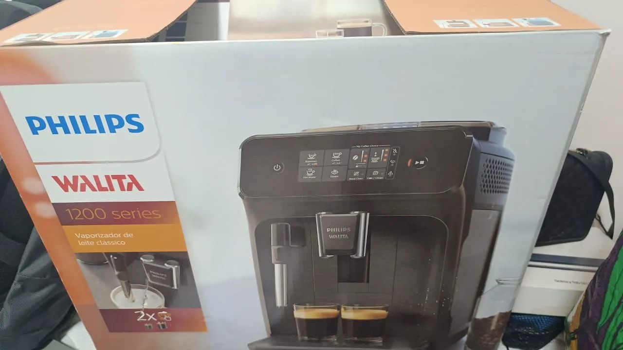 Cafeteira super automática Phillips Walita 1200. - Foto 4
