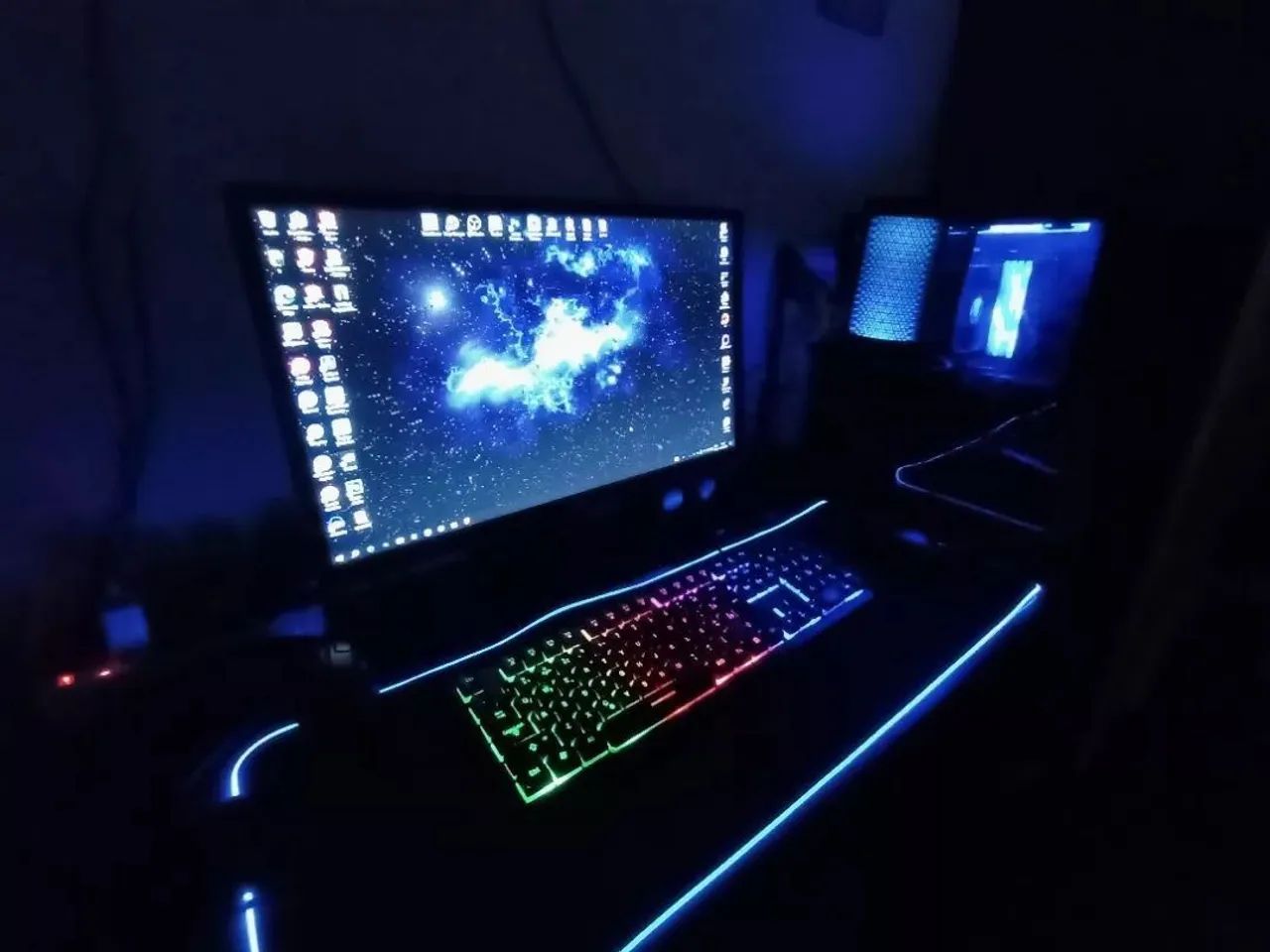 Mousepad RGB 30x80 novo!!!