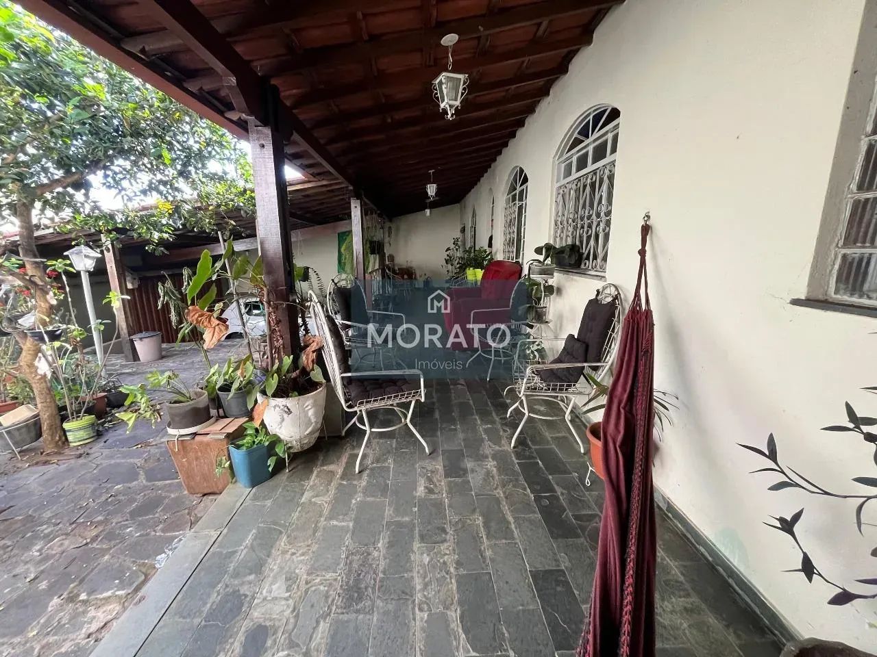 CASA 3 QUARTOS 2 BANHEIROS - ALÍPIO DE MELO