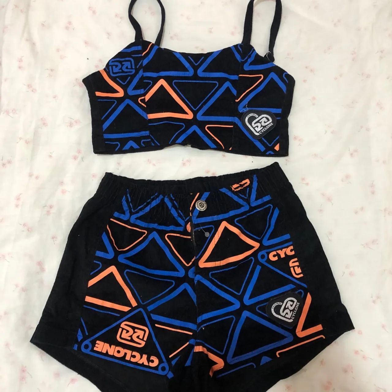 Conjunto novo Cyclone