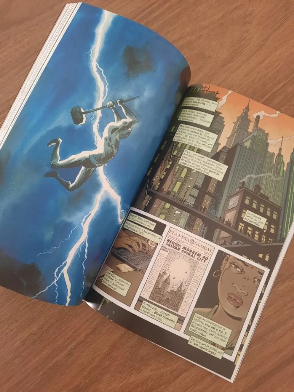 Black Hammer - Coleção Completa - Foto 2