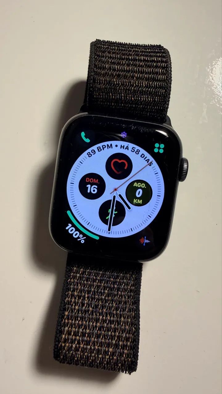 Apple Watch 5 com Celular - na Caixa