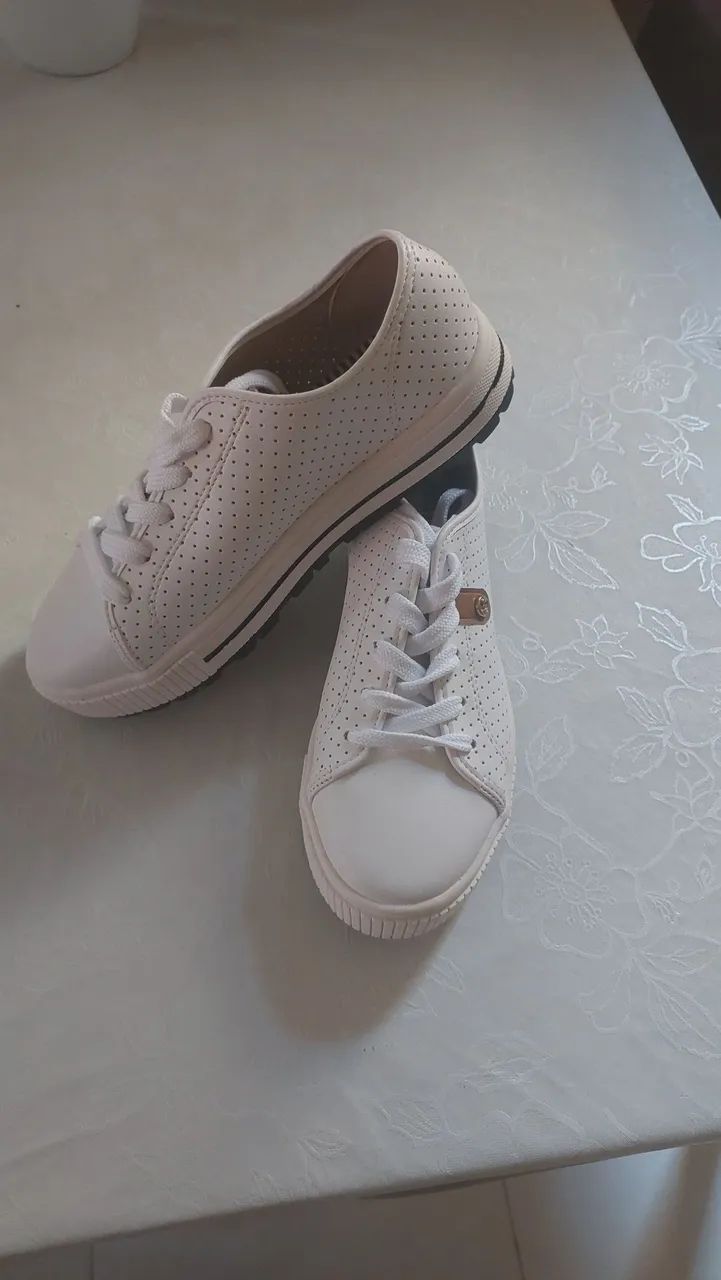Tênis casual Moleca 