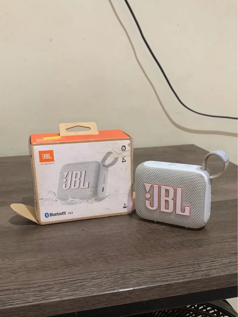 JBL GO 4 branca 