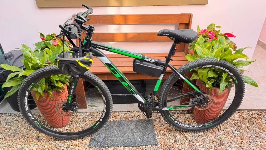 Bicicleta GTS Feel Aro 29 24v com freio a disco mecânico (Equipada)