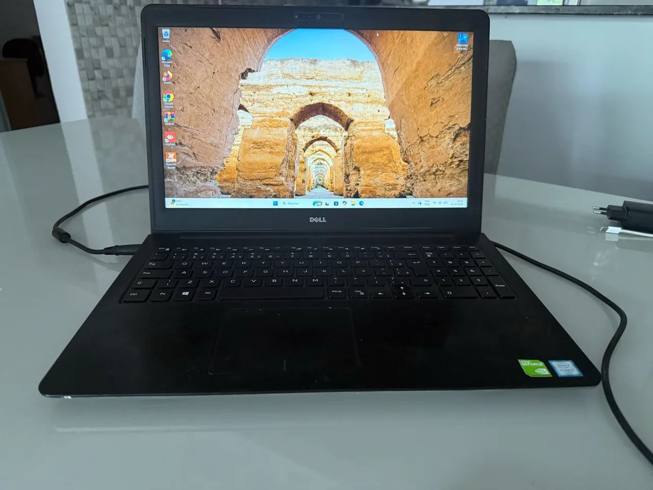 Vendo notebook Dell usado excelente máquina