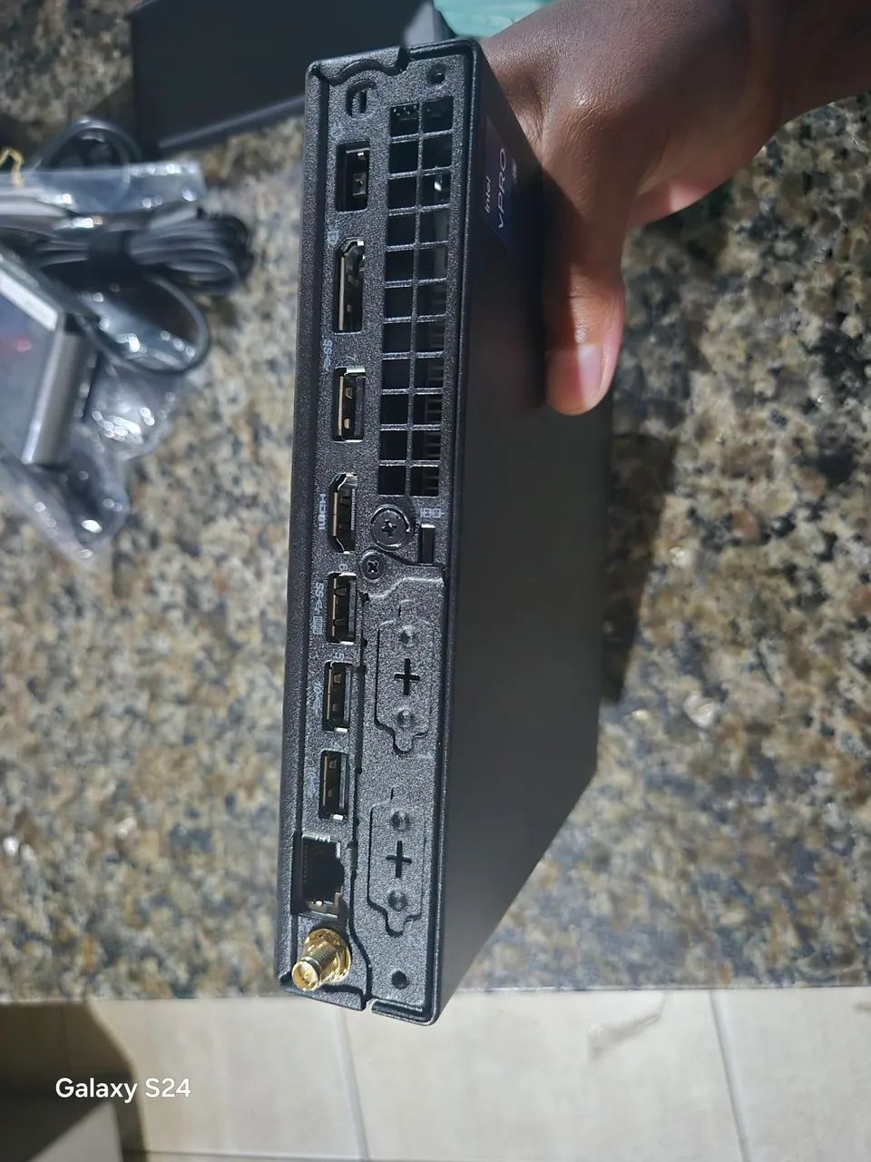 Desktop thinkcentre M80q gen 4 - Foto 3