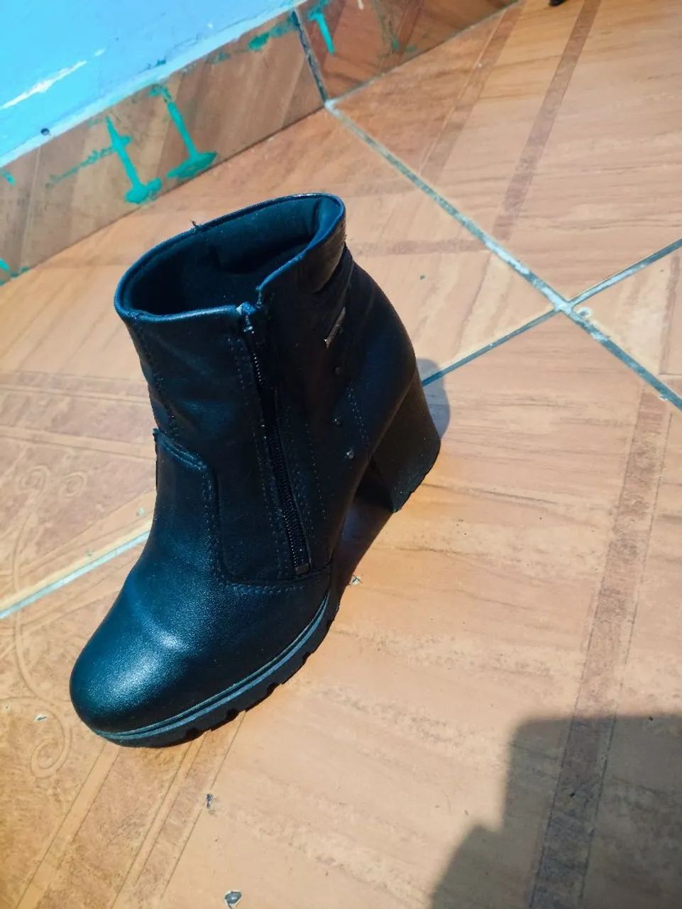 Vende-se Bota de Couro  - Foto 2
