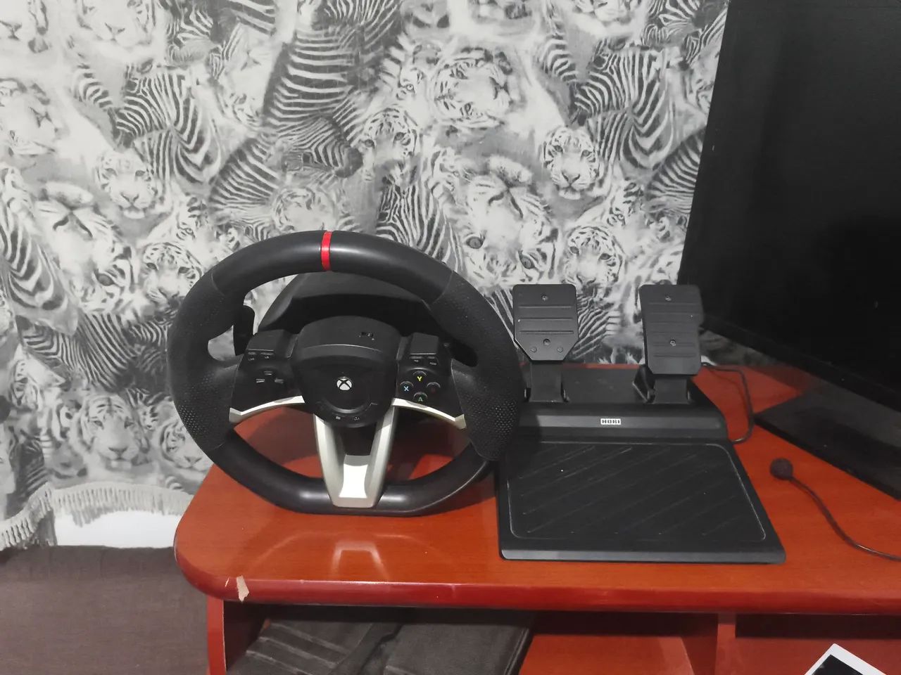 Volante com pedal Xbox 