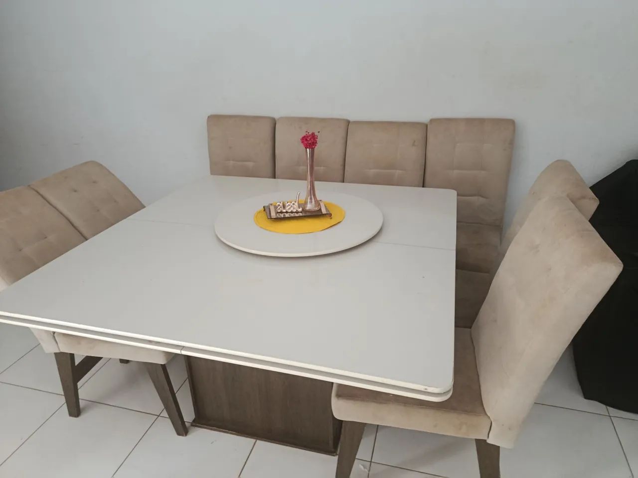 MESA COM TAMPO GIRATÓRIO 8 CADEIRAS  - Foto 3