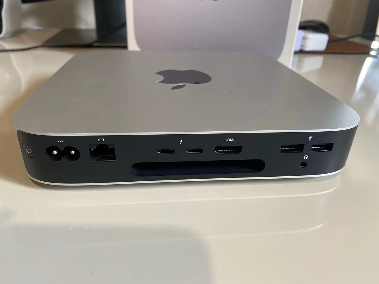 Mac mini Apple M1 SSD 256GB メモリ 16GB Mac Mini M1 16GB RAM 256GB SSD - Computadores e Desktops - Centro
