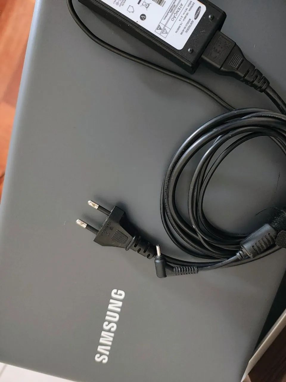Vendo Notebook Samsung NP350XAA - Cinza - zerado - Foto 4