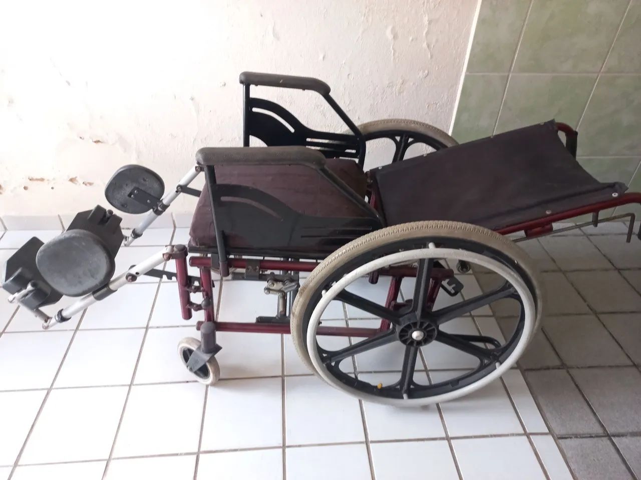 Cadeira de rodas - Foto 3