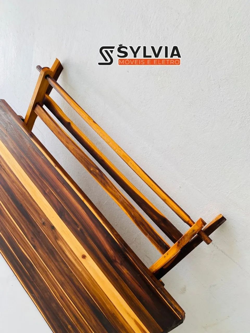 Mesa retangular 70x1,20 dobrável envernizada  - Foto 4
