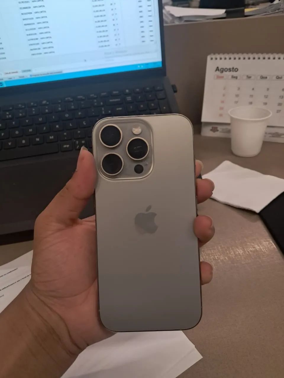 iPhone 16 Pro  - Foto 4