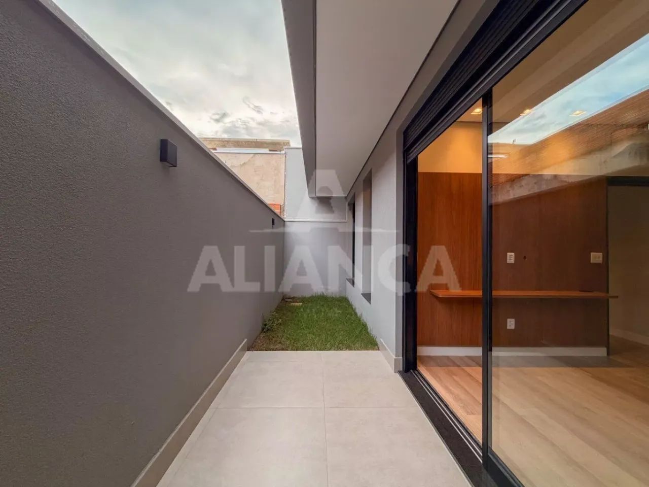 Casa em condomínio para venda, Granada, Uberlândia - Foto 5