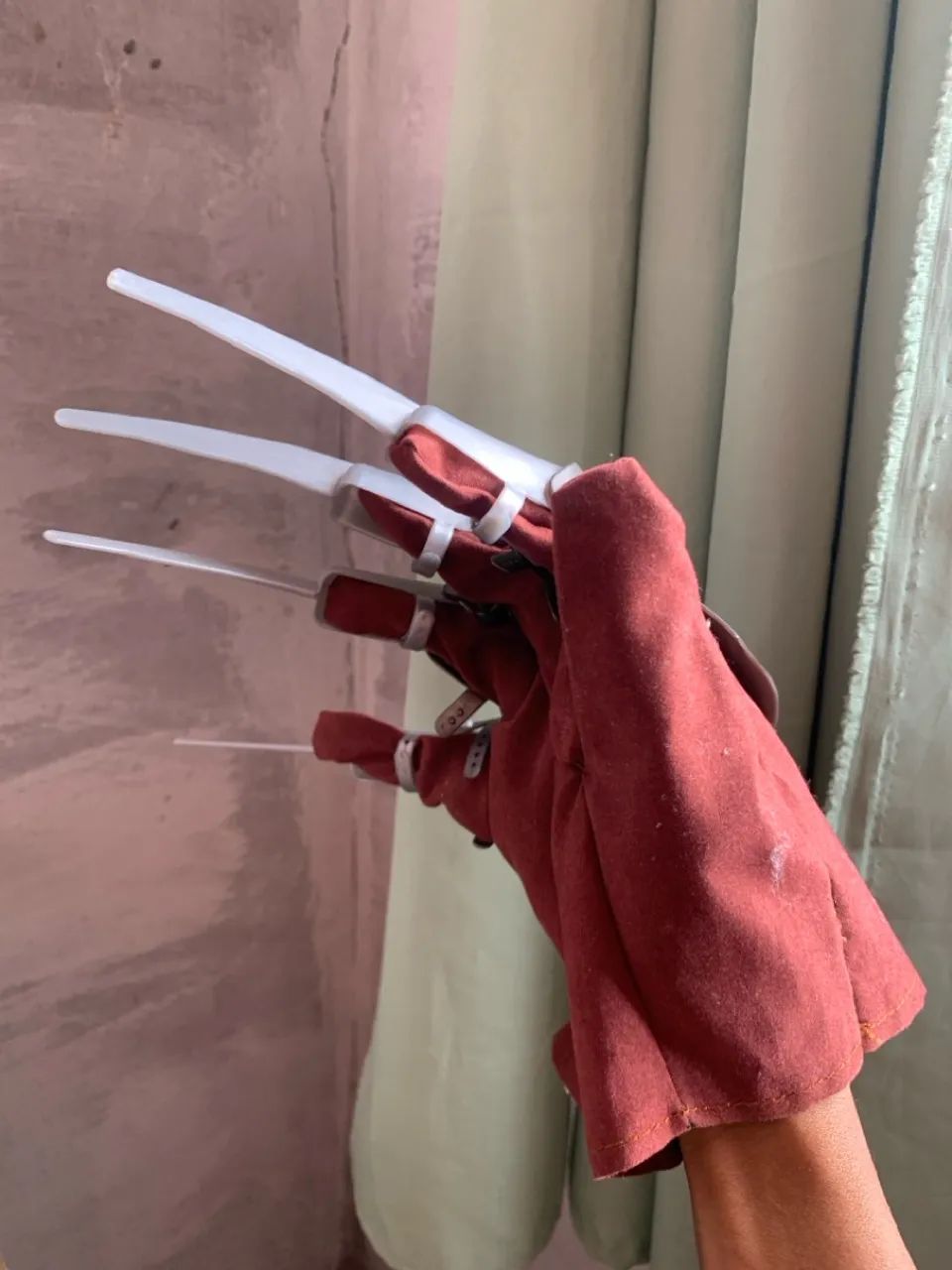 Luva Freddy Krueger  - Foto 2
