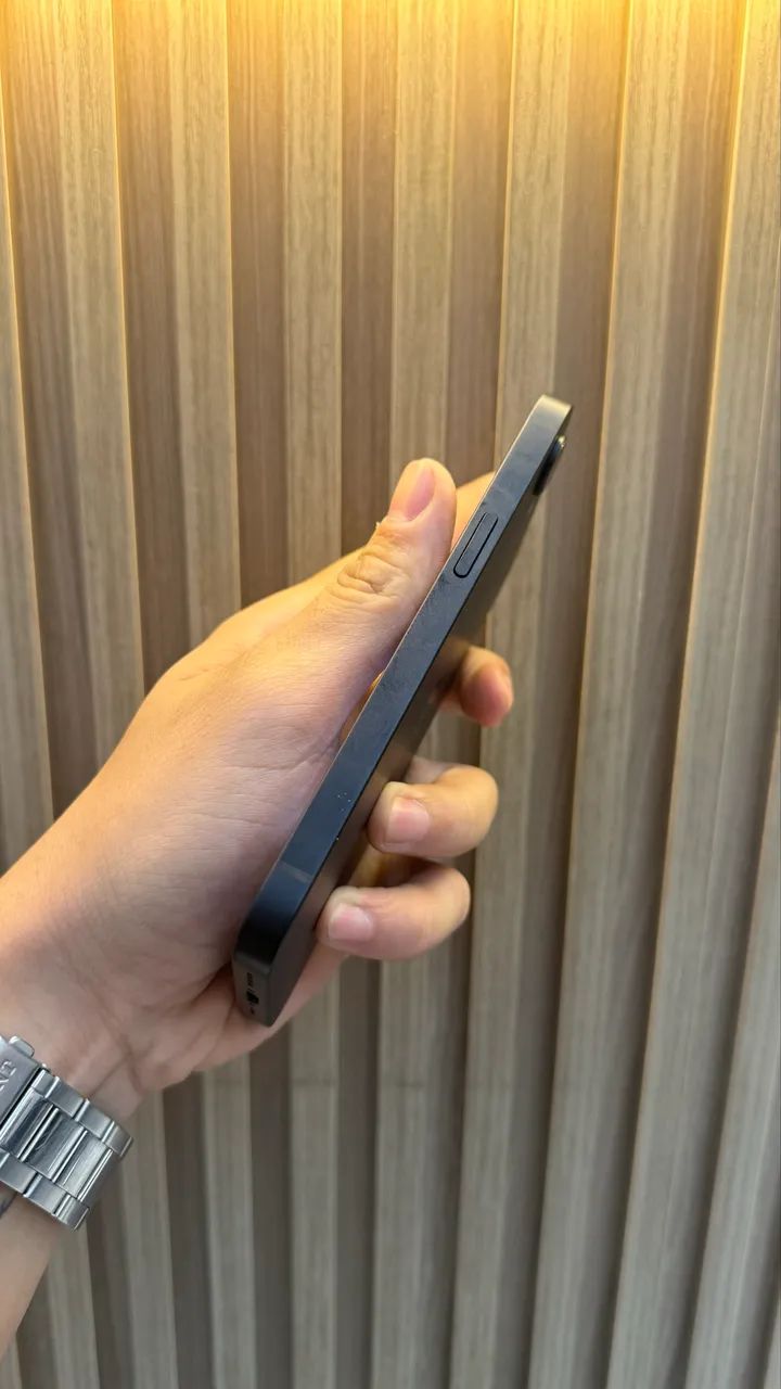 IPHONE 16E 128GB - Foto 4