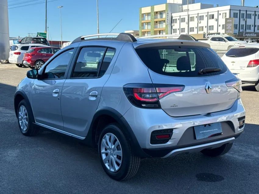 Renault Stepway Zen Flex 1.0 12V Mec. 2024 - Foto 4