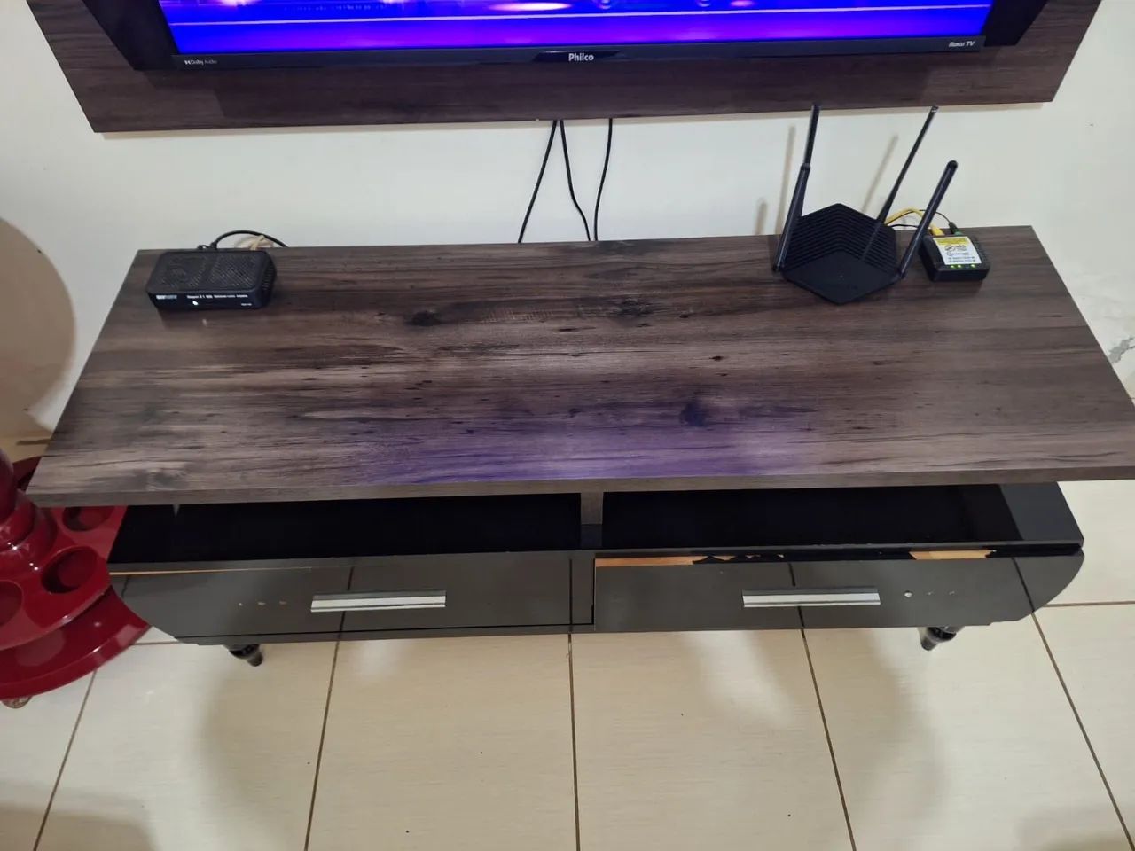 RACK PARA TV - FUNCIONAL E ESPAÇOSO - Foto 2