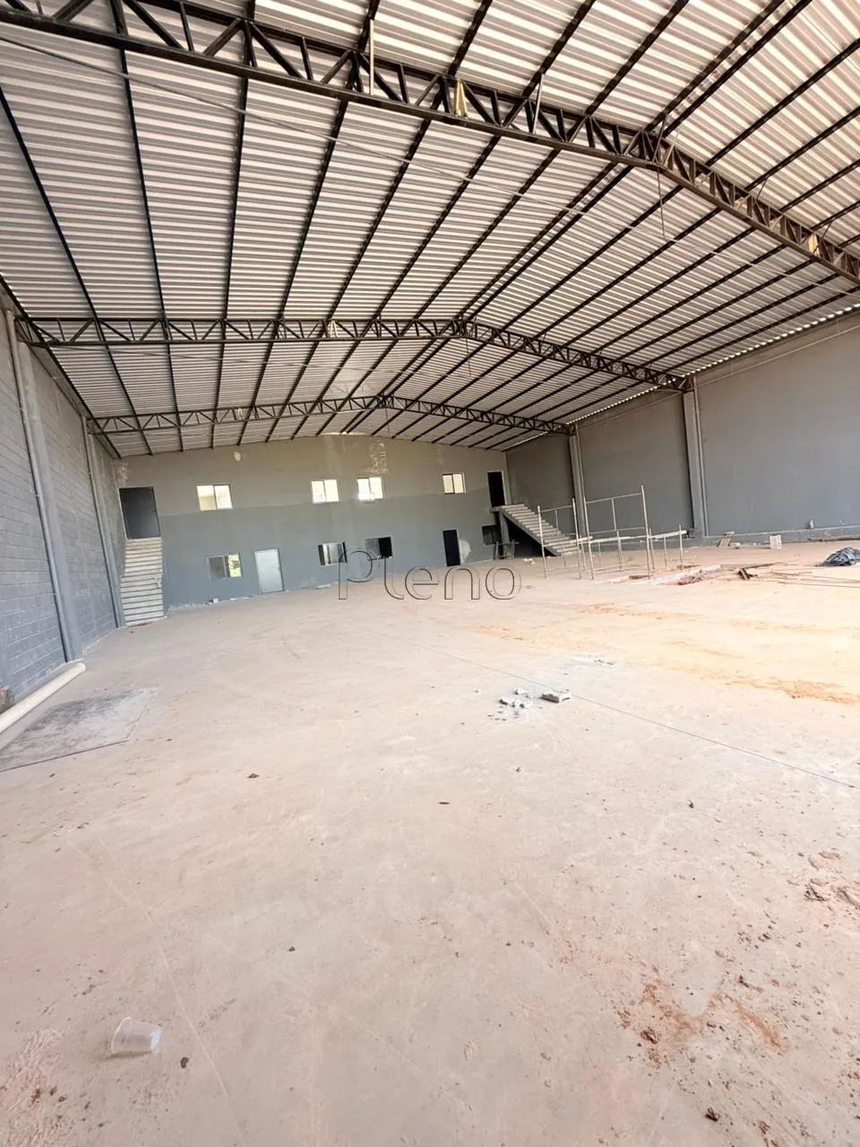 Barracão à venda em Valinhos, Macuco, com 800 m² - Foto 2
