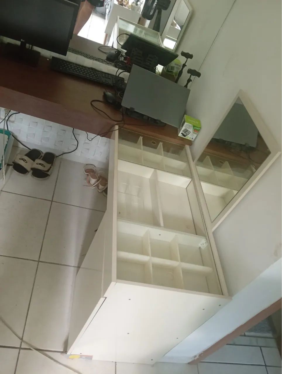Escrivaninha / Penteadeira  - Foto 3