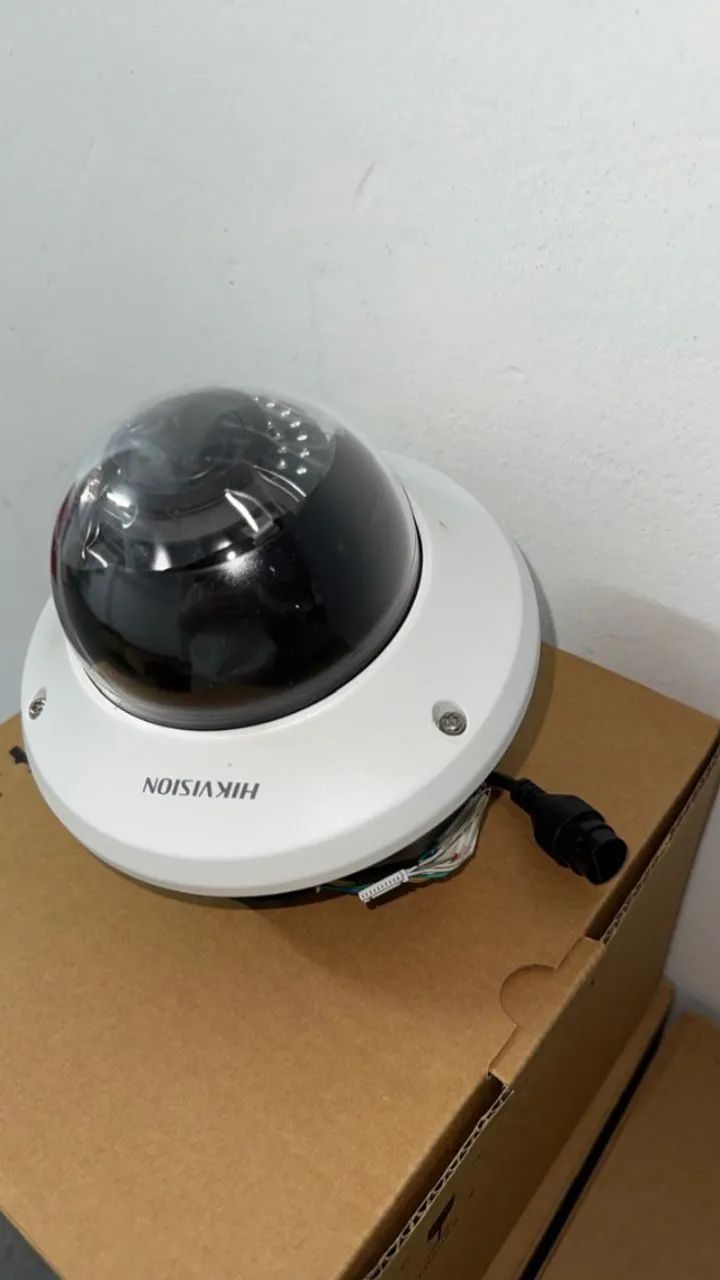Camera HIK VISION DS-2CD4312F-IZS