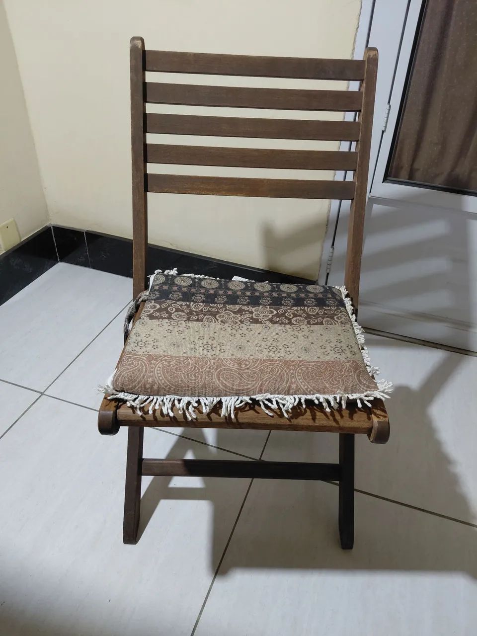 Cadeira dobrável com almofada  - Foto 5