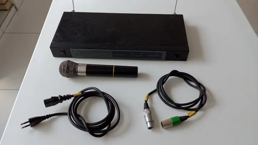 Microfone sem fio profissional
