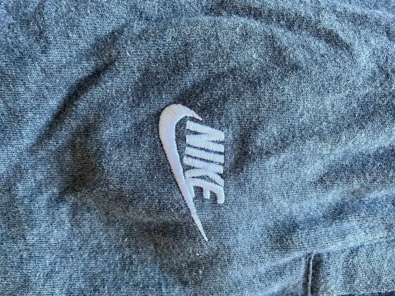 bermuda moletom nike cinza  - Foto 3