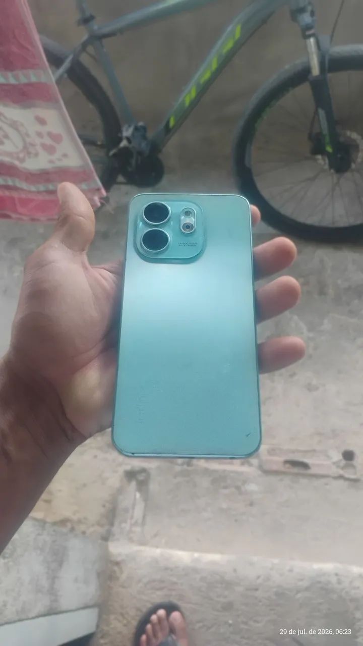 Infinix smart 9.  128 gb 