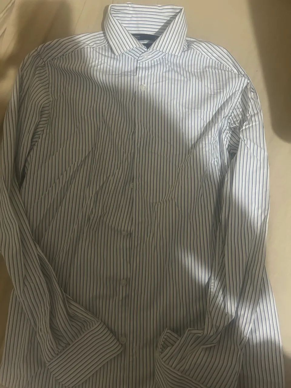 camiseta manga longa, branca. Nova. - Foto 2