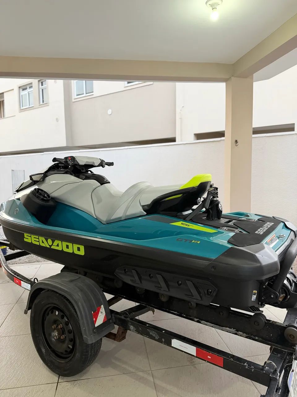 Vendo jet SKI SE 130 GTI com som - Foto 4