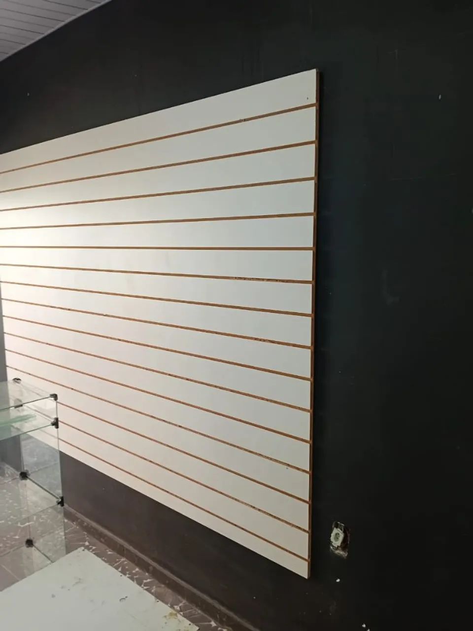 Madeira pra pendurar produtos - Foto 2