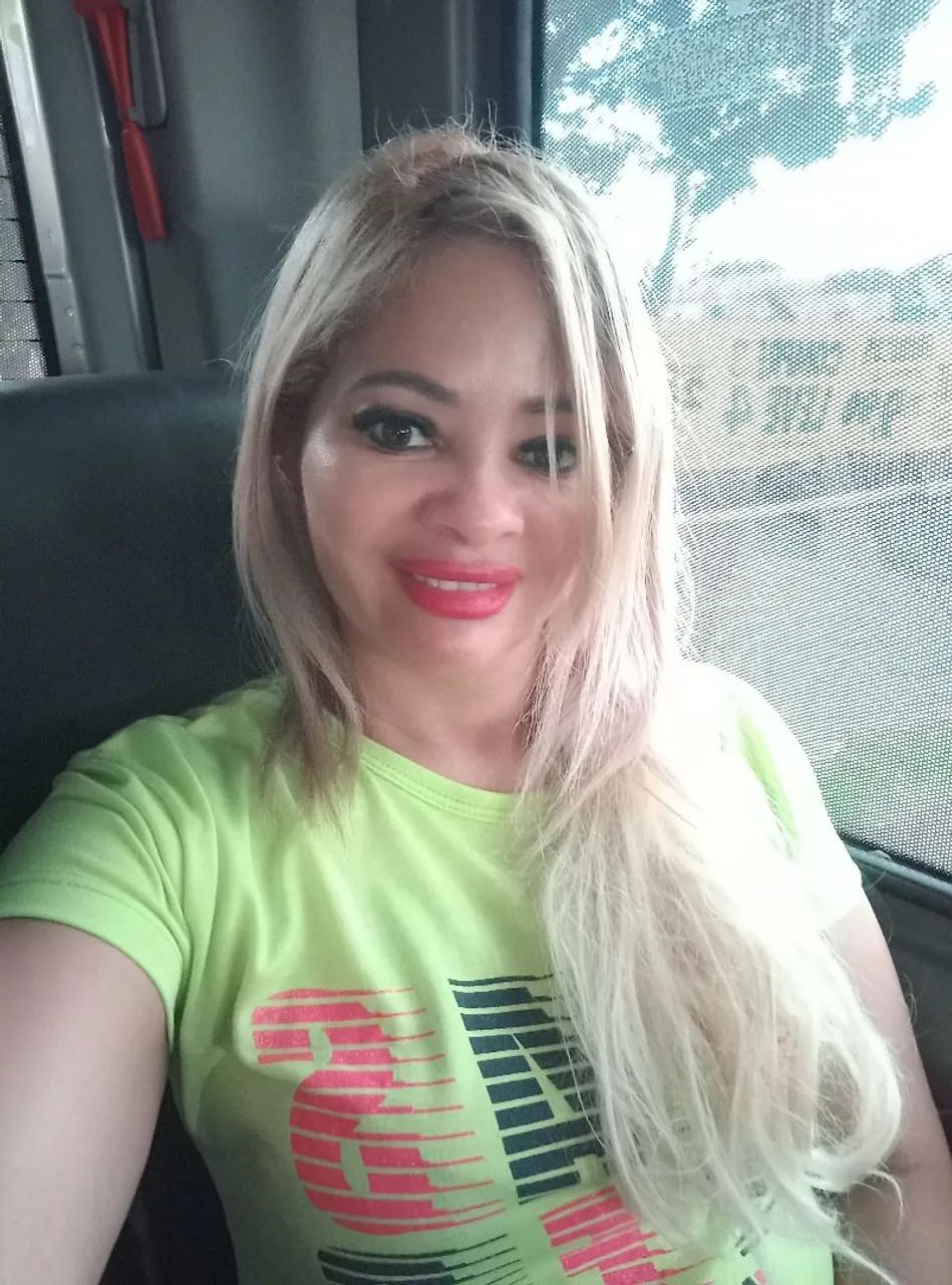 cuidadora/técnica de enfermagem 