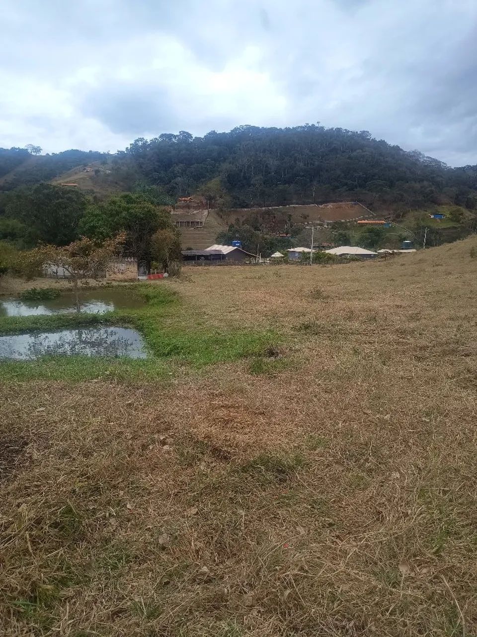 Sítio à Venda em Anápolis Petrópolis rj 