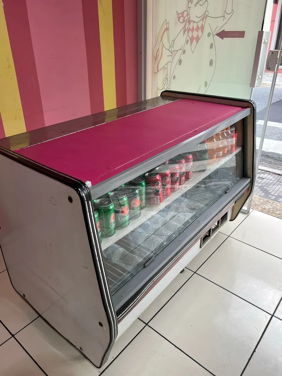 Expositor refrigerado 220V para bebidas ? - Foto 5