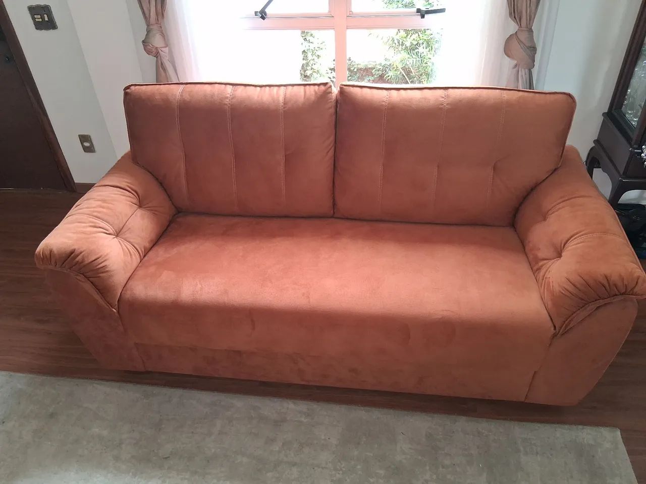 Sofá de três lugares  - Foto 2