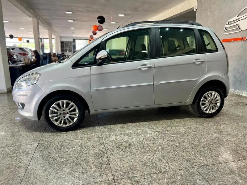 Fiat Idea Attractive 1.4 Fire Flex 8V 5P 2012 - Foto 4